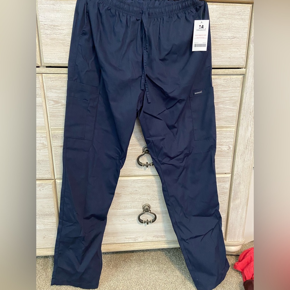 Women's Navy Blue Scrub Set / Top and Bottom / Size medium / Dagacci Brand - Picture 3 of 10